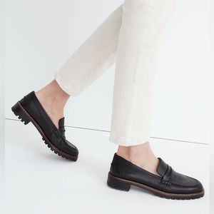 The Corinne Lugsole Loafer Size: 8 Color: Black.
